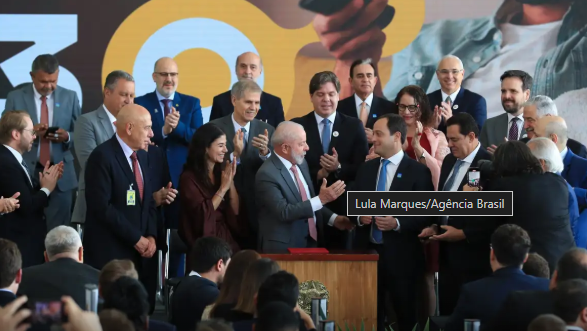 Lula assina decreto da TV 3.0; novo sistema deve começar em 2026